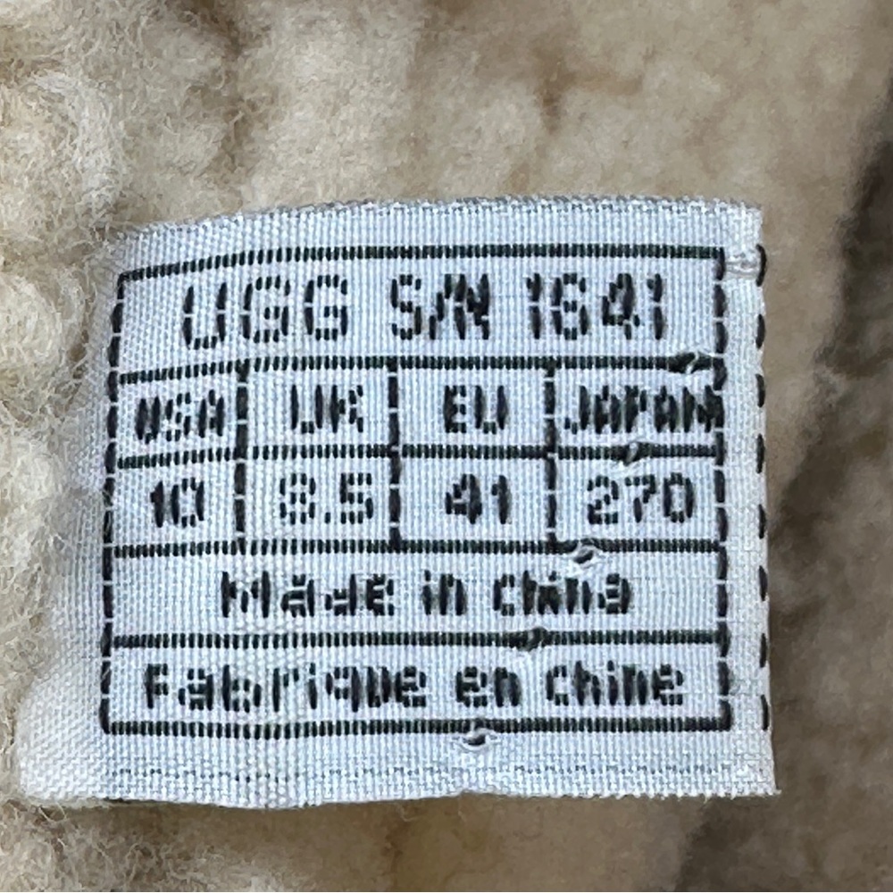 UGG Lace Up Boots. Size 10 - Picture 2 of 11